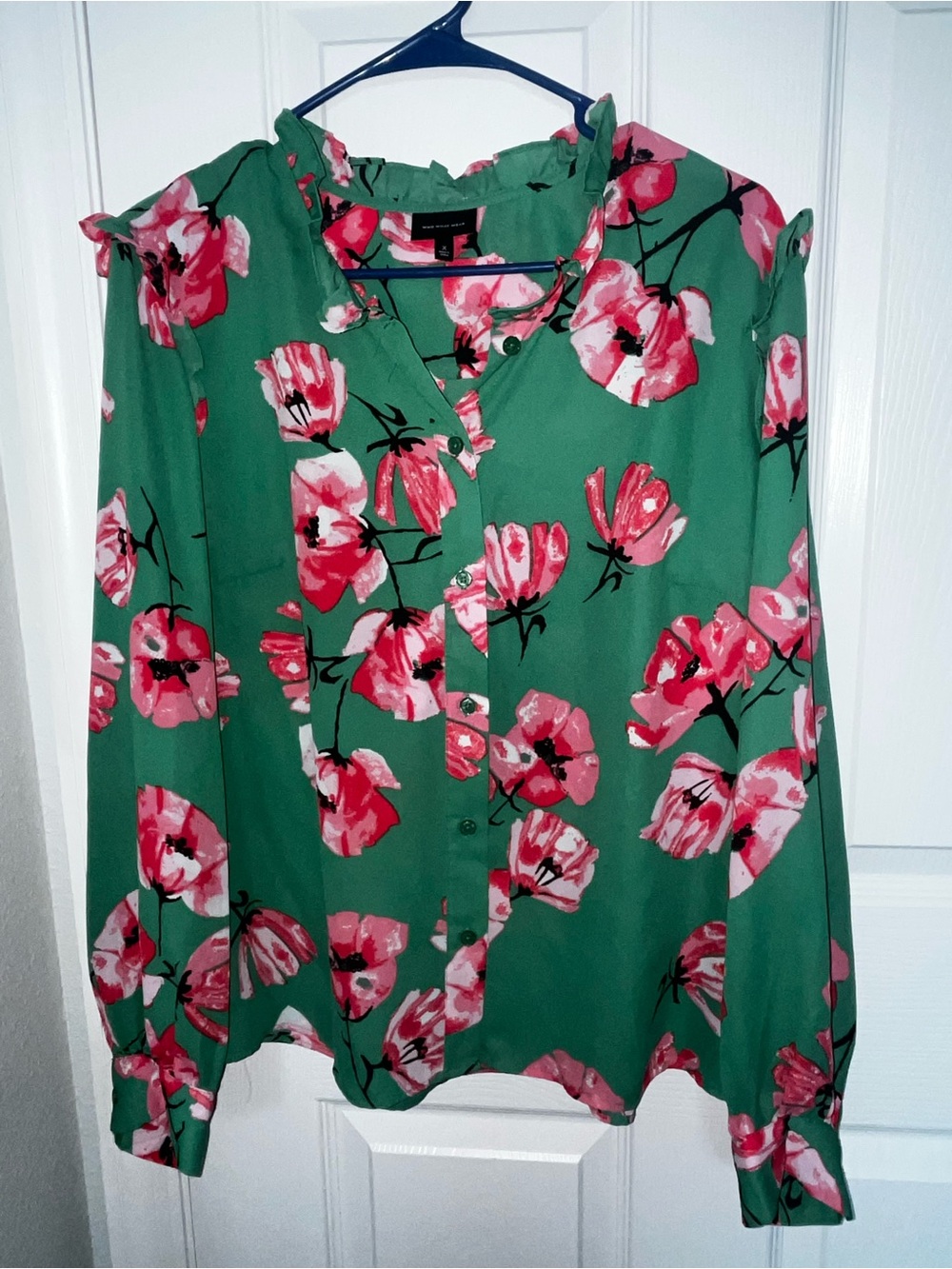 Who What Wear long Bell Sleeve Floral Blouse - Green & Pink 1X plus women